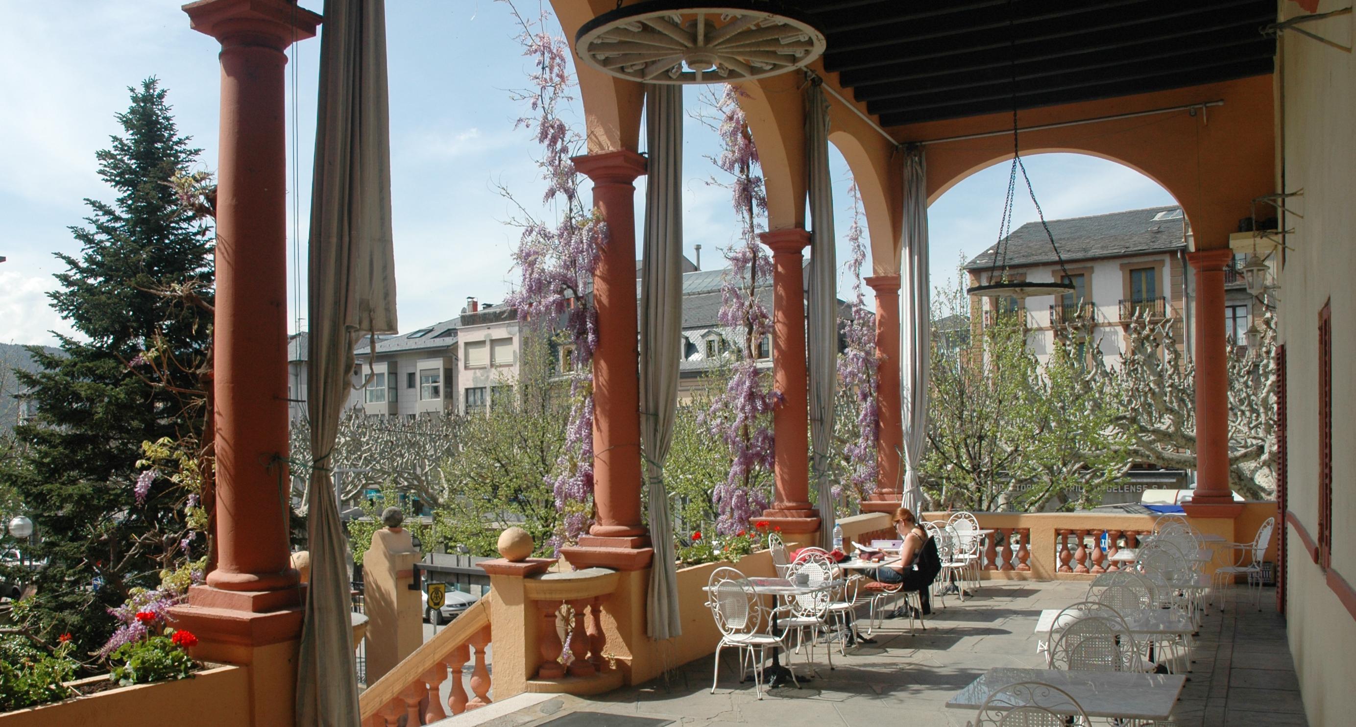 Hotel Andria La Seu d'Urgell Exterior foto